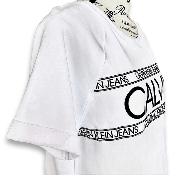 NWT Calvin Klein White Logo Short Sleeve Crop Top Size Large - Picture 4 of 13